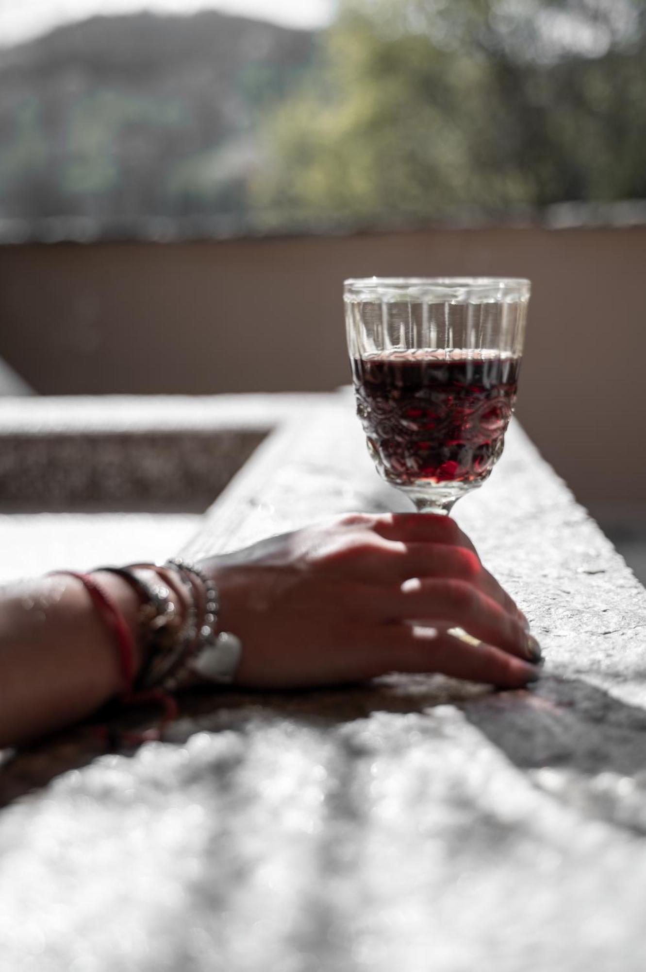 La Terrazza Naturas Con Romantica Mini Piscina Calda Sui Tetti Rossana 외부 사진